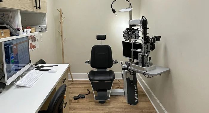 Onsite optometrist and optical shop in same building in Newtonville